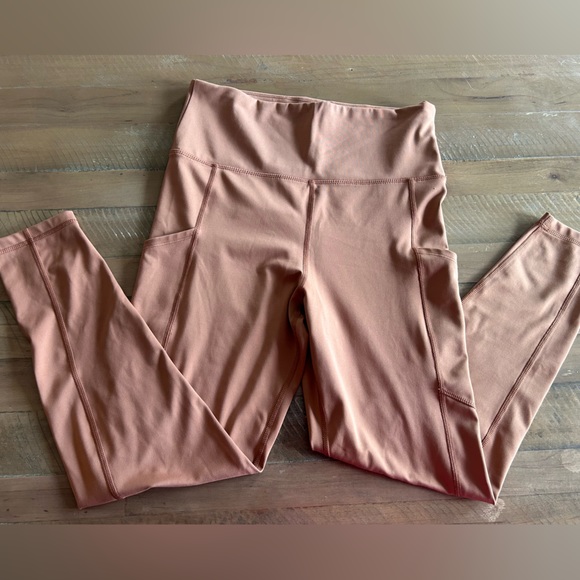 Aerie Everything pocket legging - Picture 1 of 3